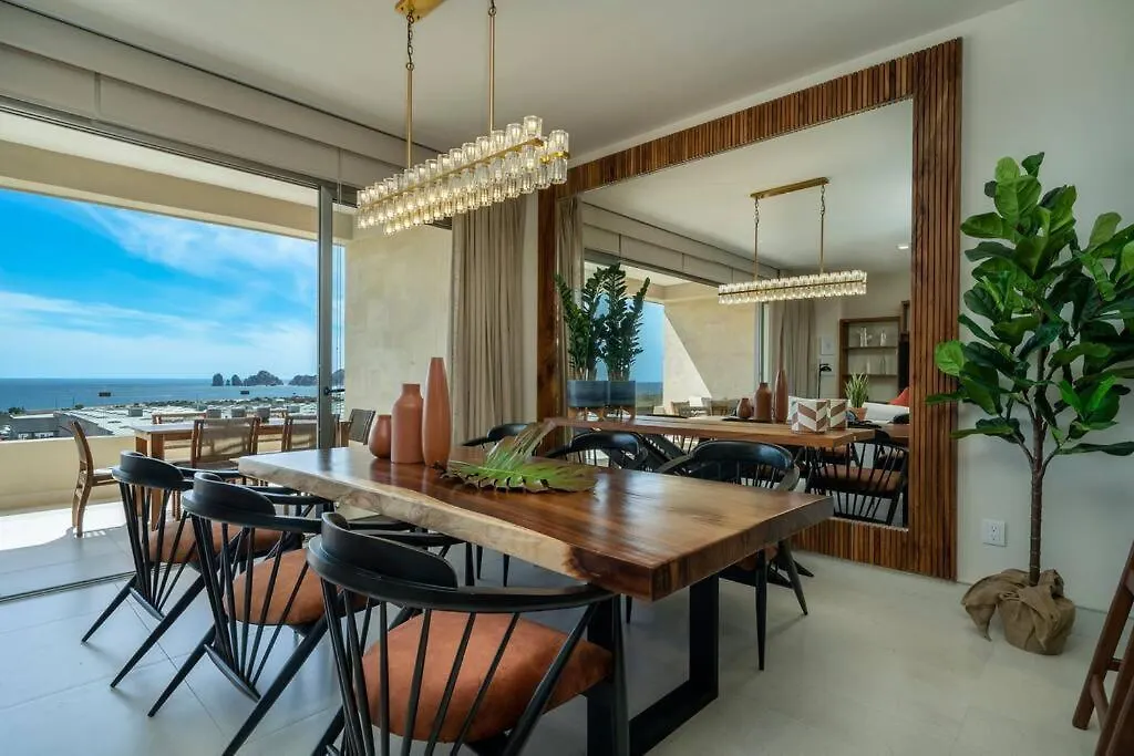 Luxurious 2Br Ocean View Condo With Terrace カボ・サン・ルーカス